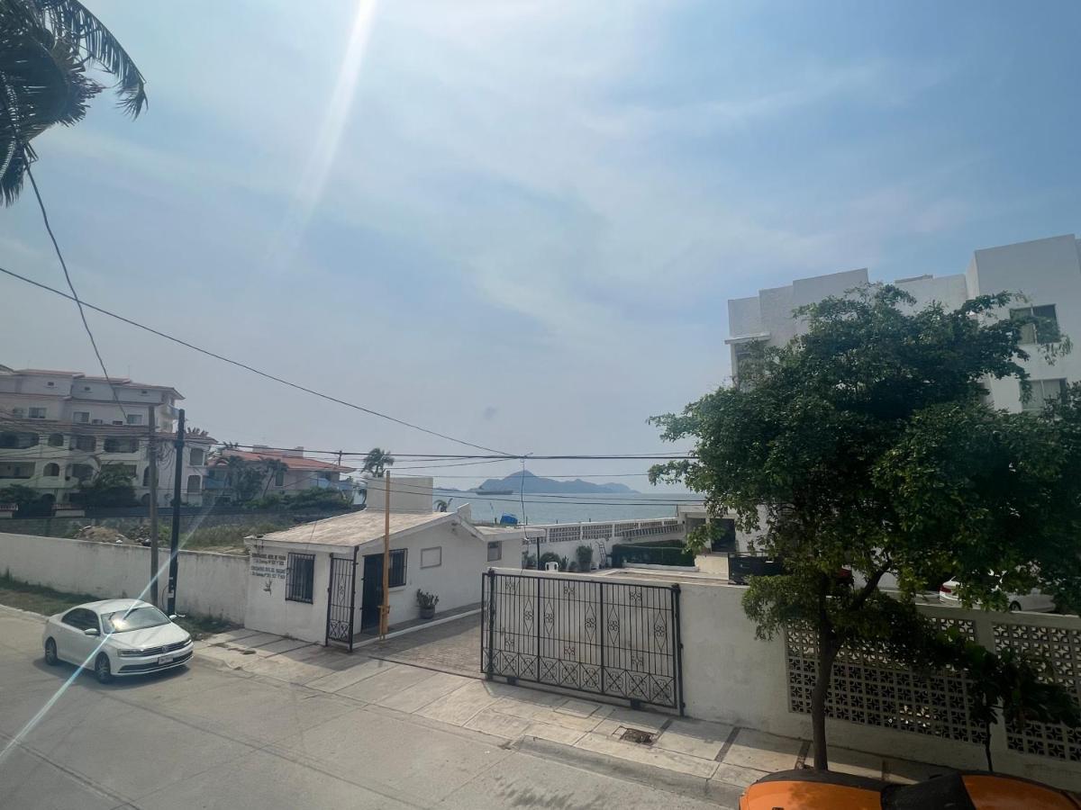 Departamento Todo Cerca Playa Azul Apartment Manzanillo Bagian luar foto